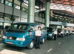 Minibus Company Leeds Image