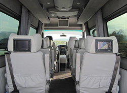 16 seater minibus image